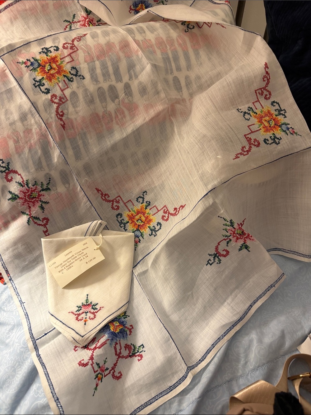 Vintage NWT 1950’s Table Square and Napkins